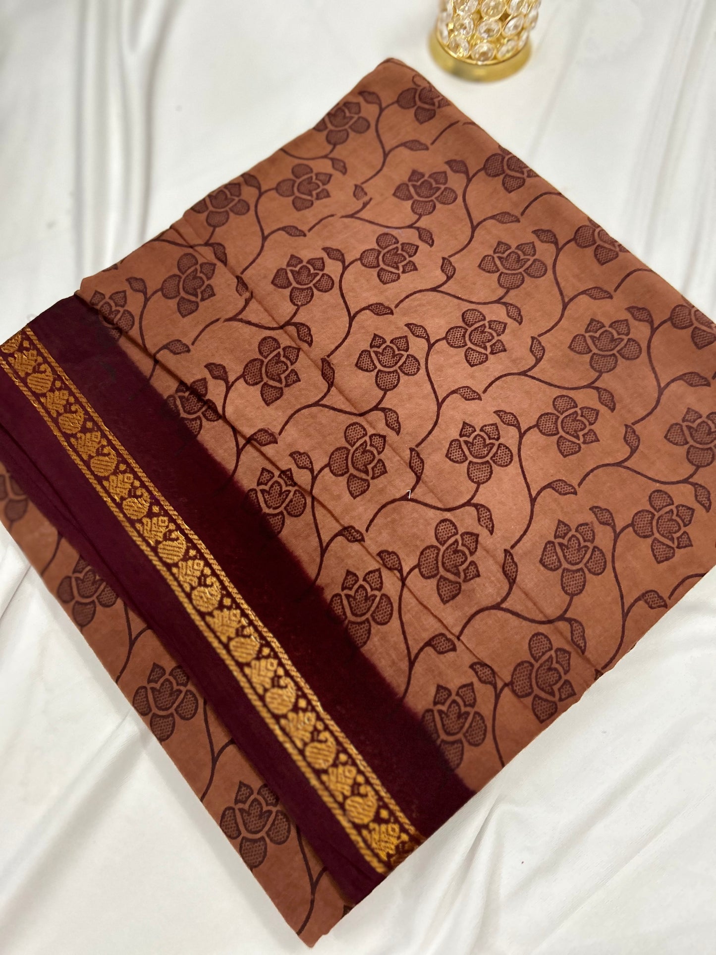 Madurai Sungudi 9 yards Saree