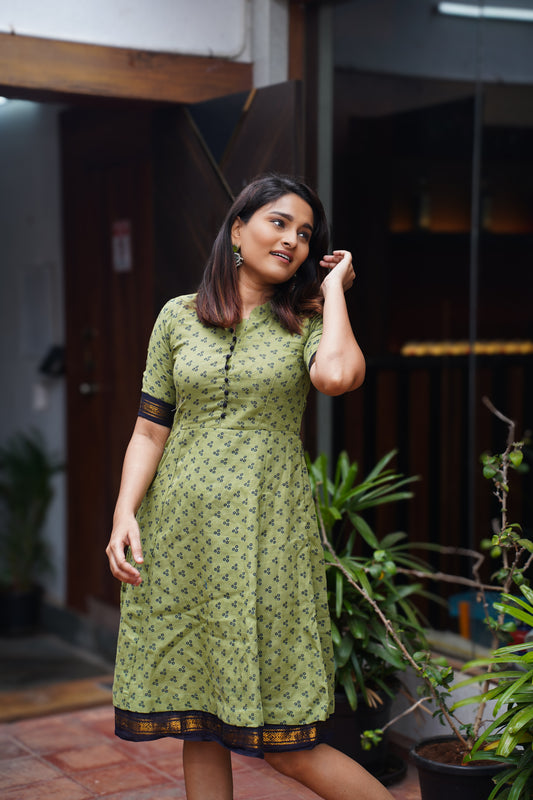 Chettinadu Sungudi Midi Dress