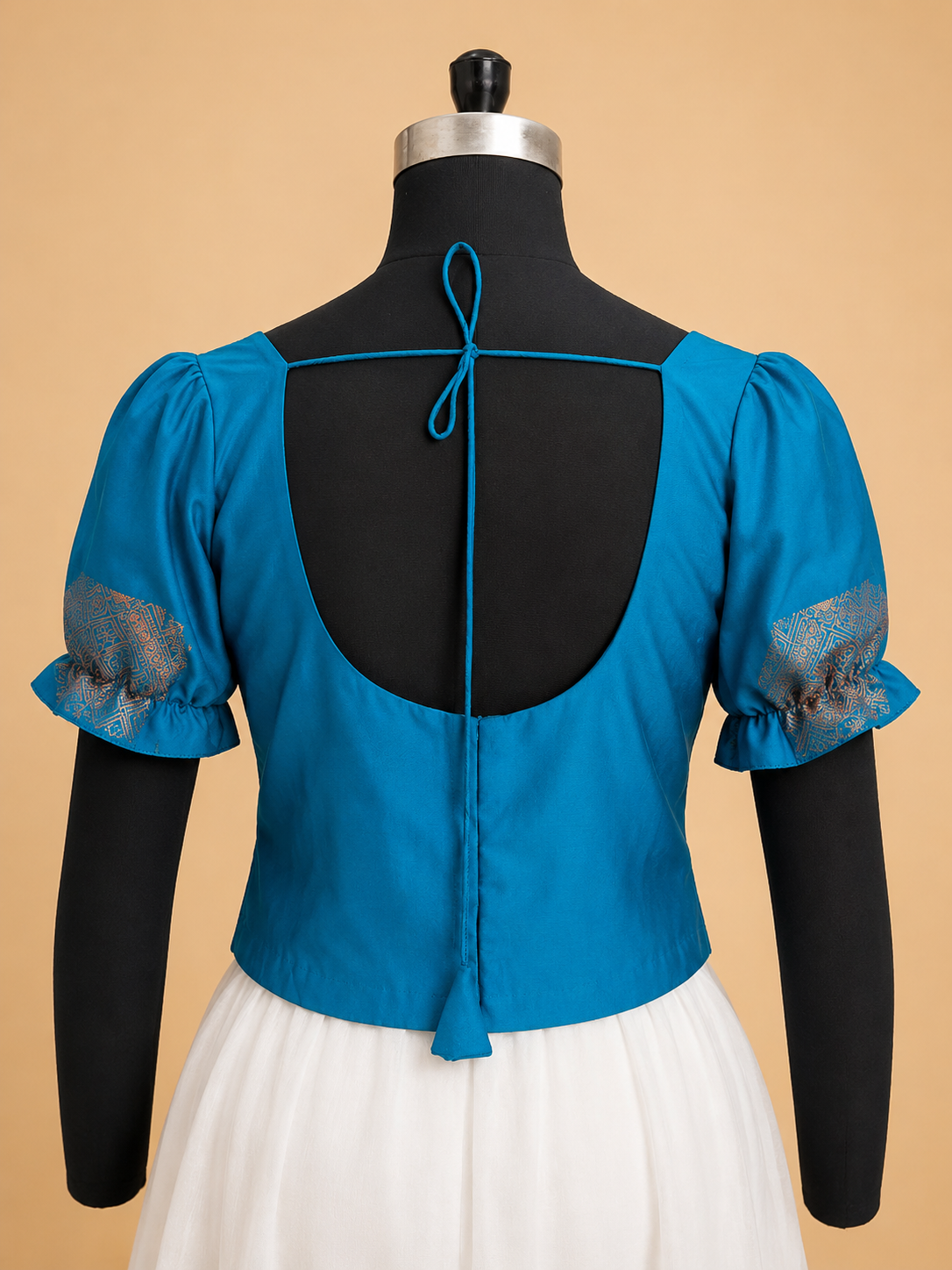 Sleeves Corsets and  Cream pant