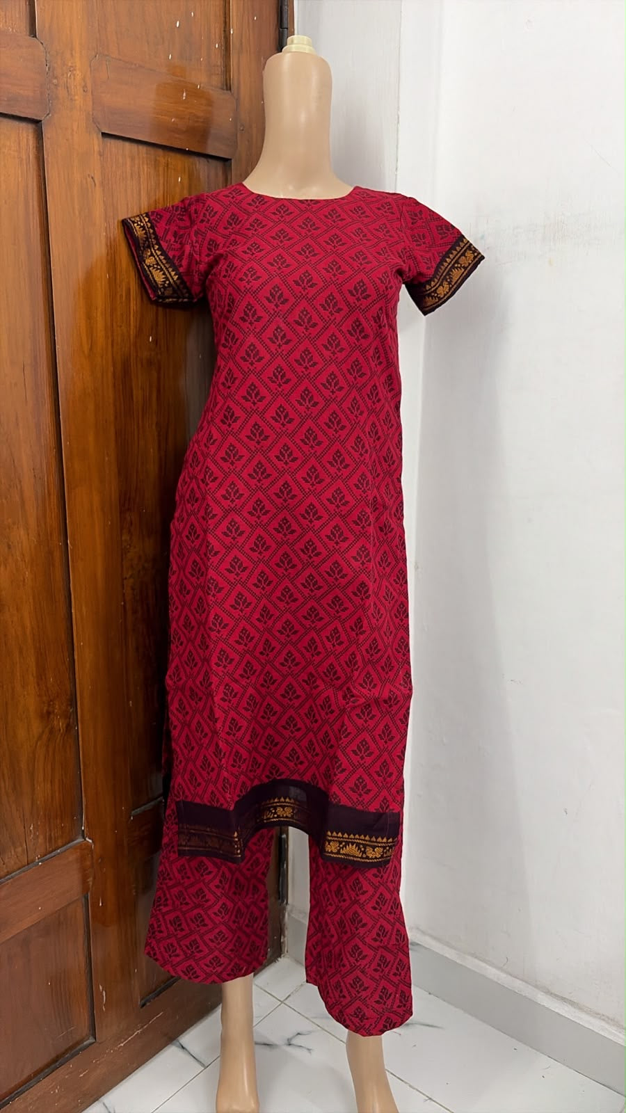 Madurai Sungudi Coords with sleeves