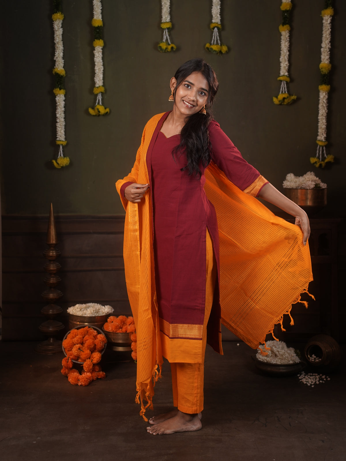 Mangalagiri 3 piece set Maroon with contrast Pant and Dupatta