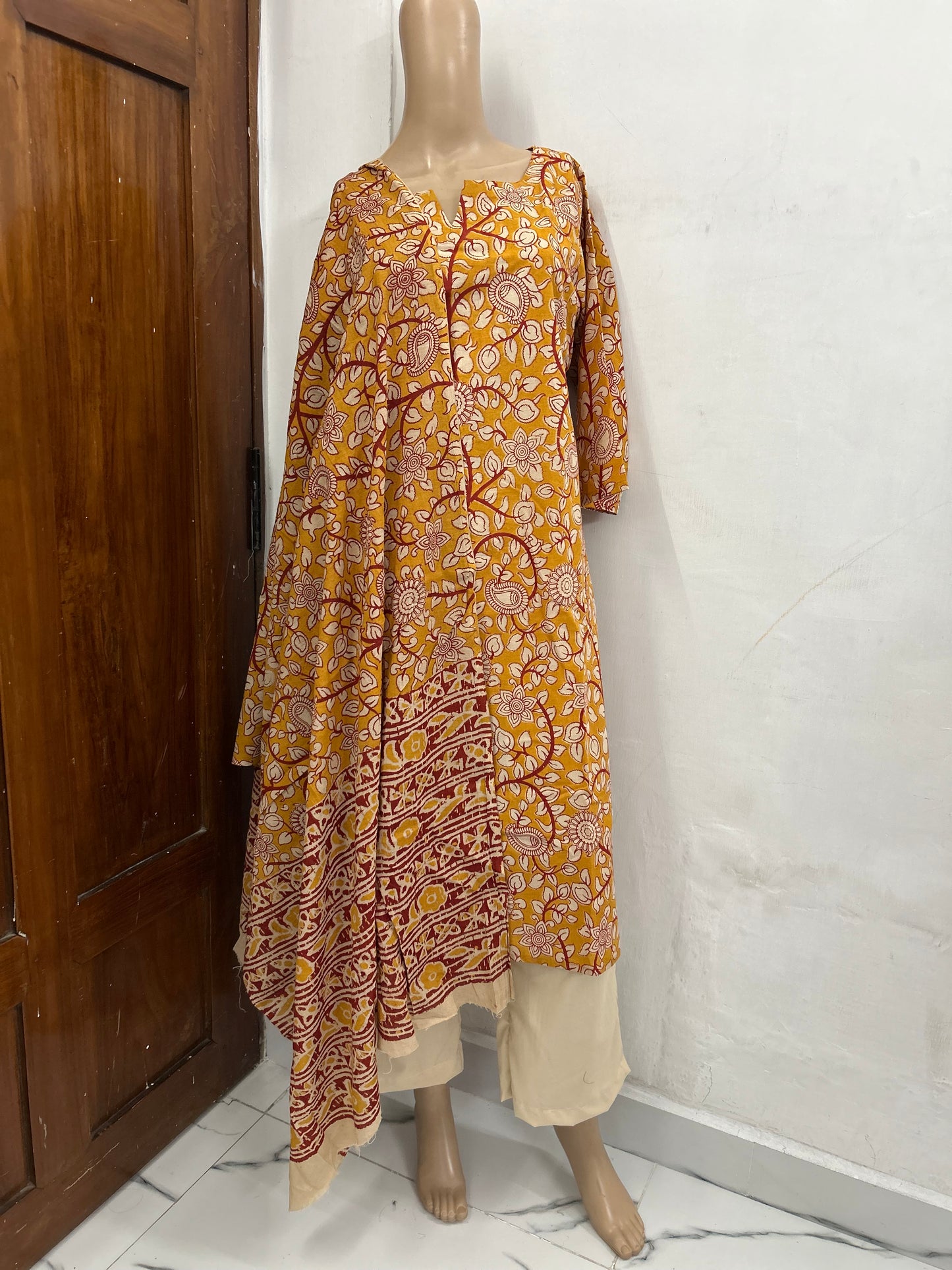 Incredible India Kalamkari Top set