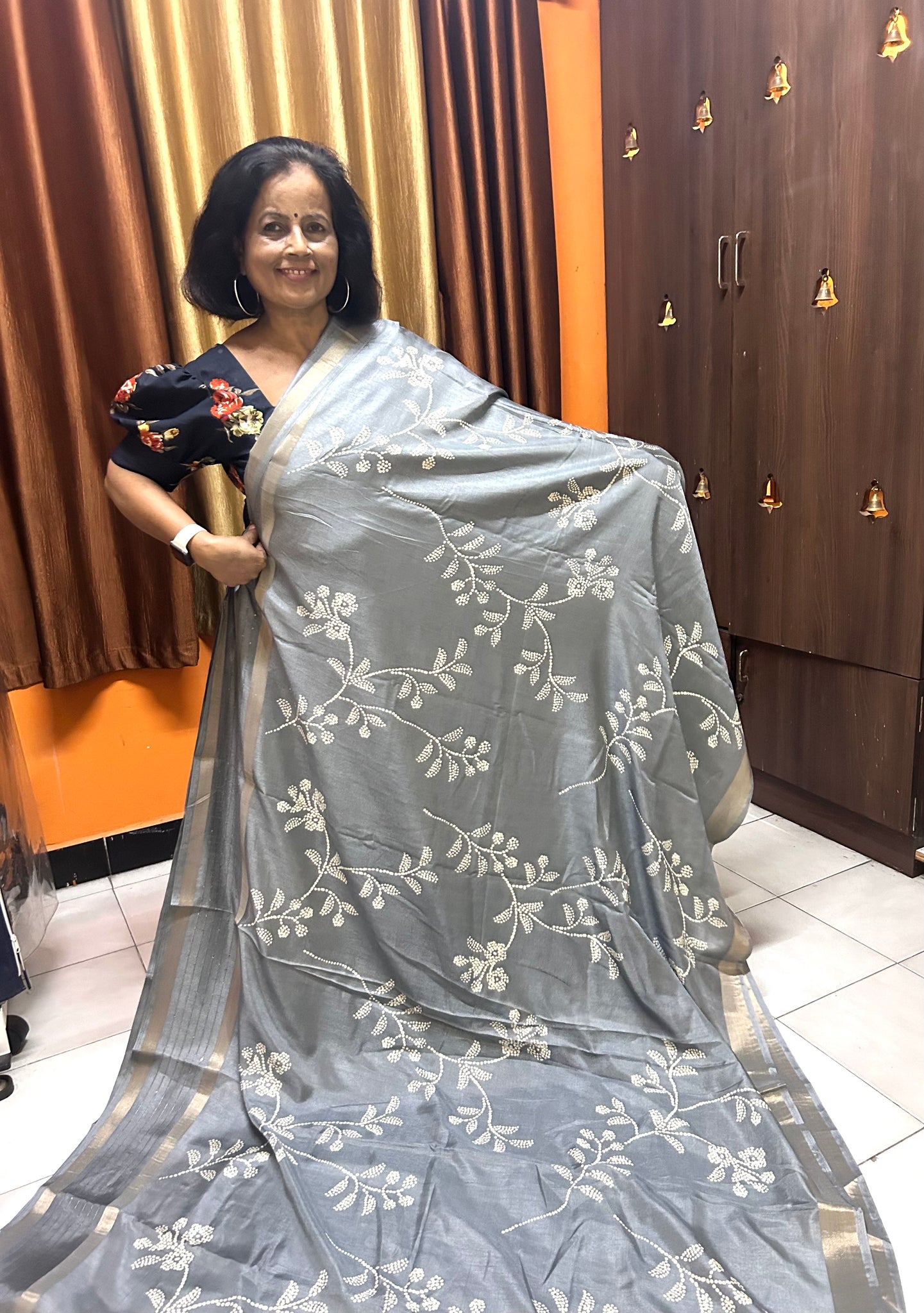 Nira Semi Tussore Silk Saree - Pastel gray