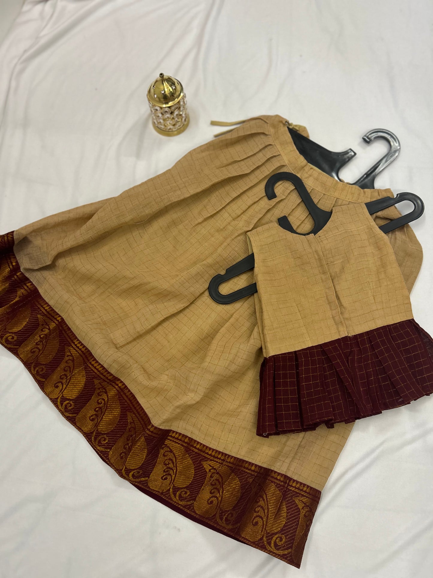 Kids Sungudi Pavadai top