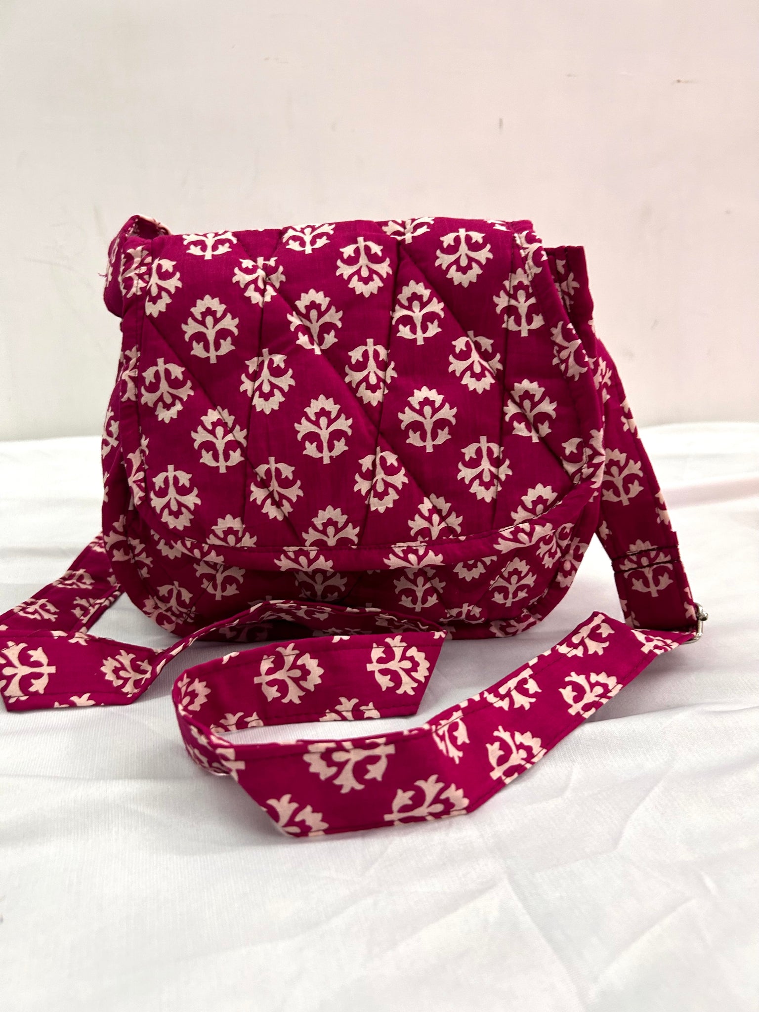 Round sling bag Part - Chennai