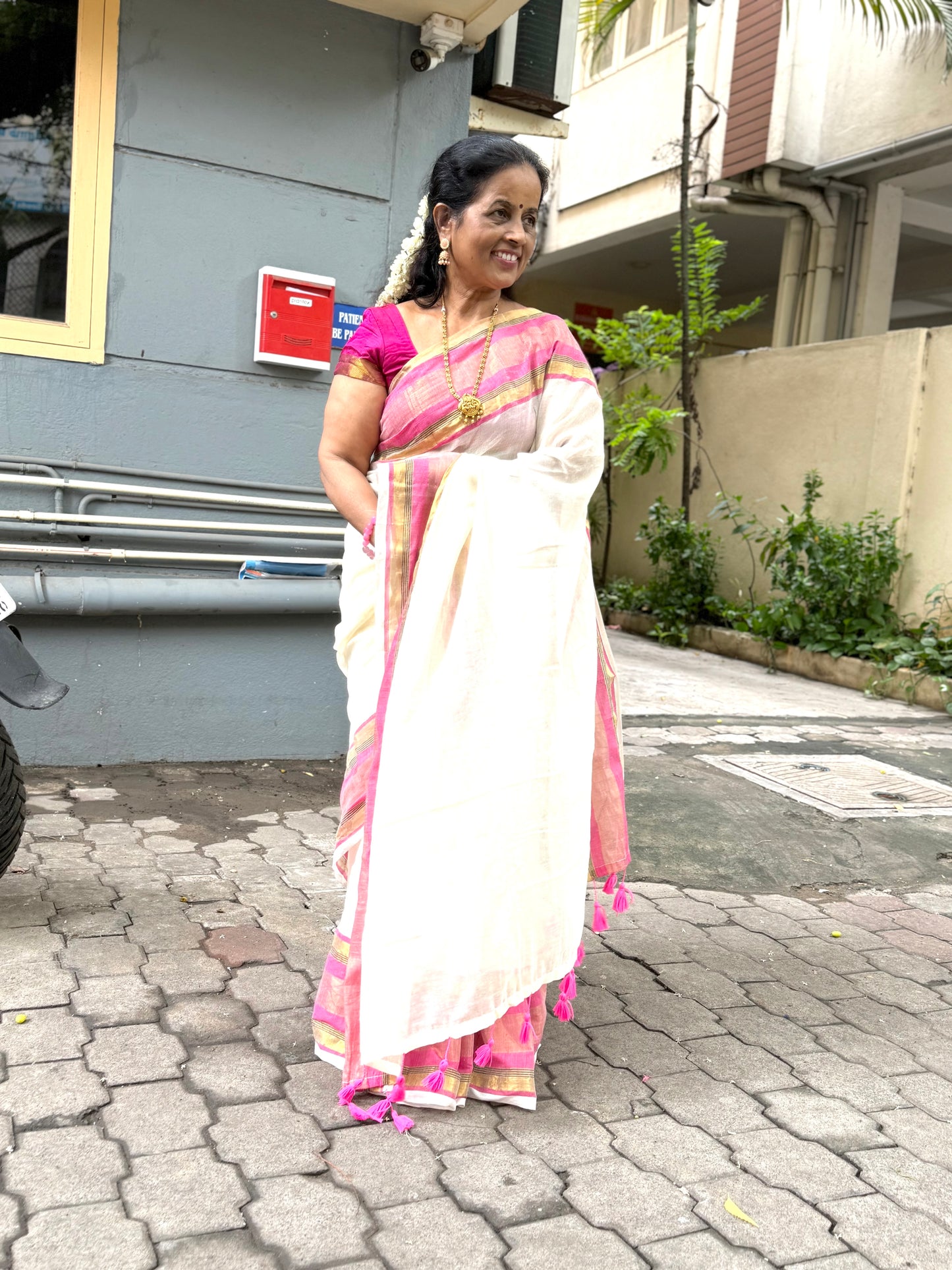 Offwhite Onam Sarees