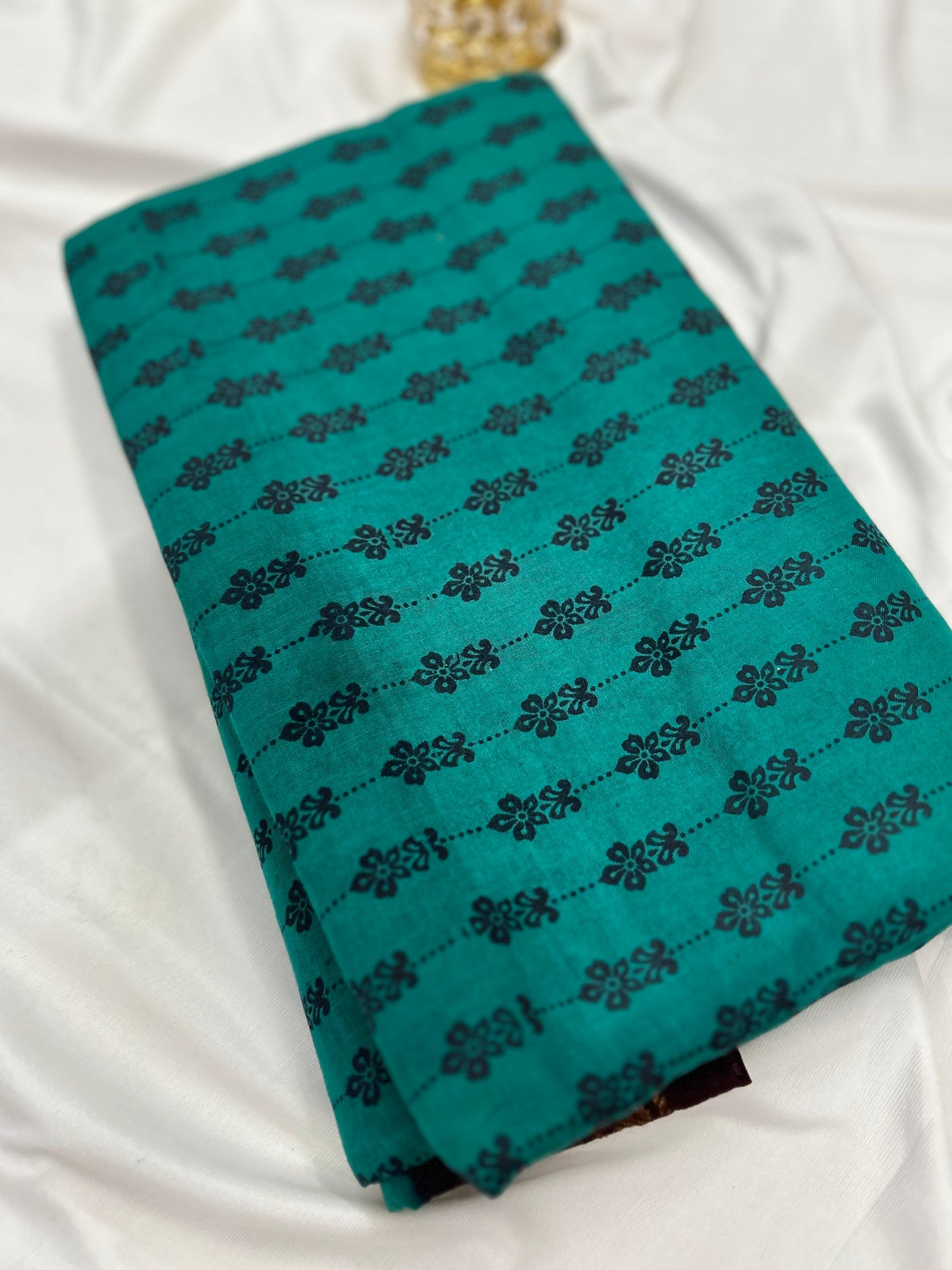 Madurai Sungudi 9 yards Saree