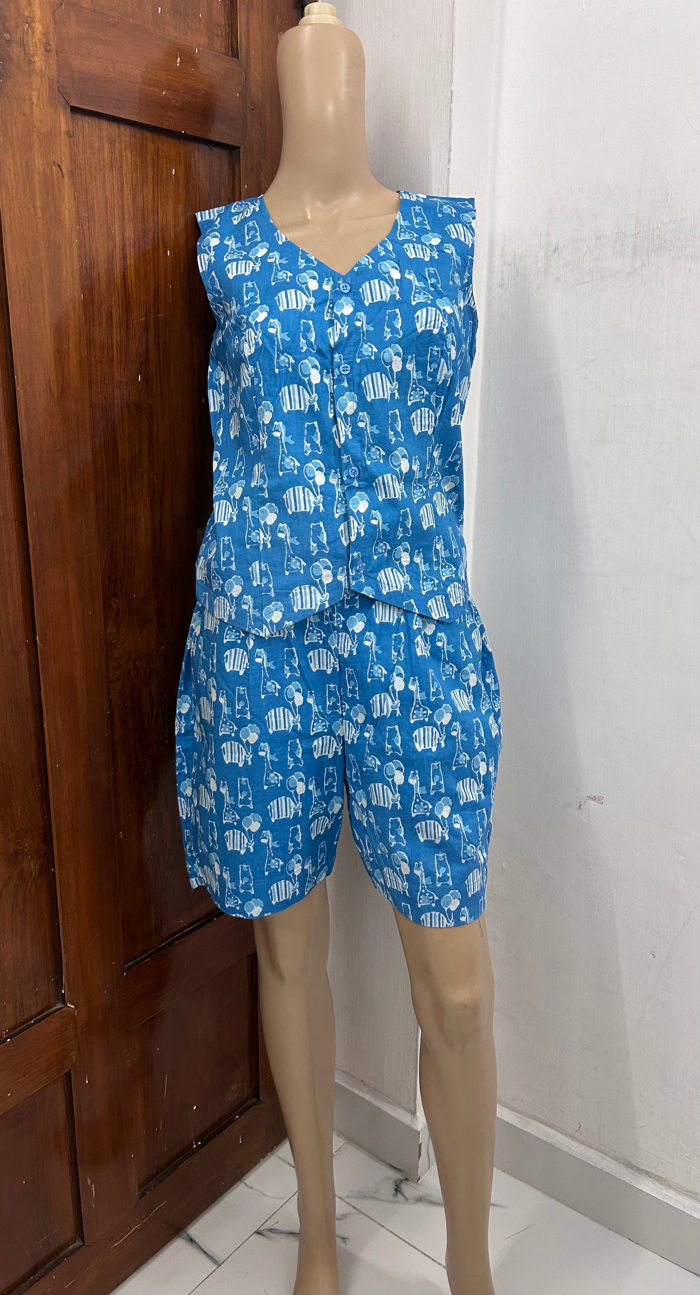 Victoria Vest Shorts Coords