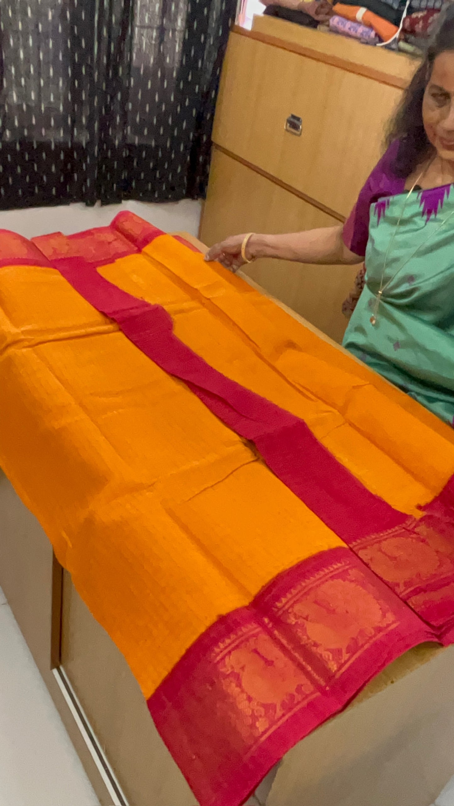 Madhurai Meenakshi Zari Check Sungudi Saree
