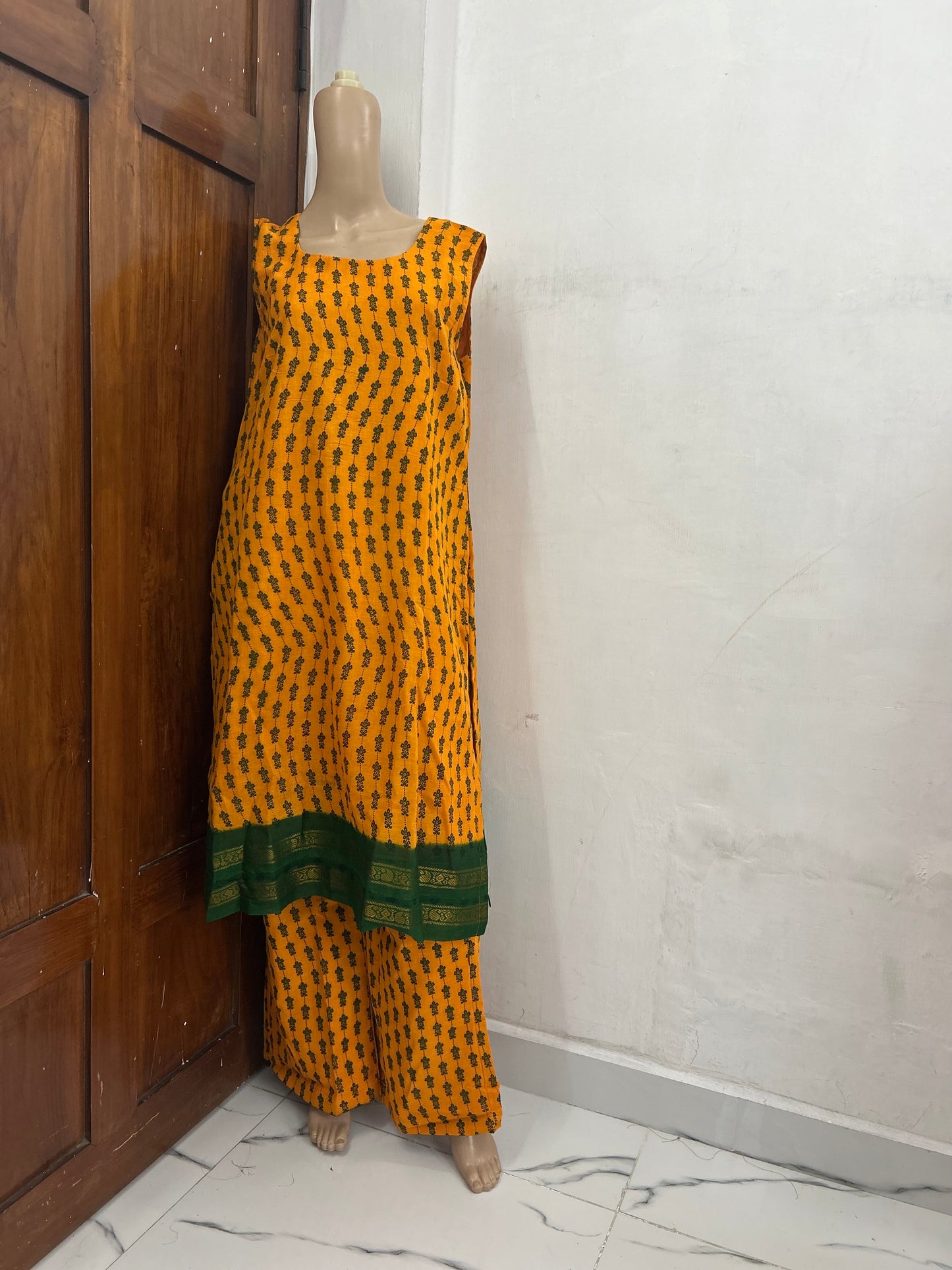 Madurai Sungudi Coords Set Sleeveless