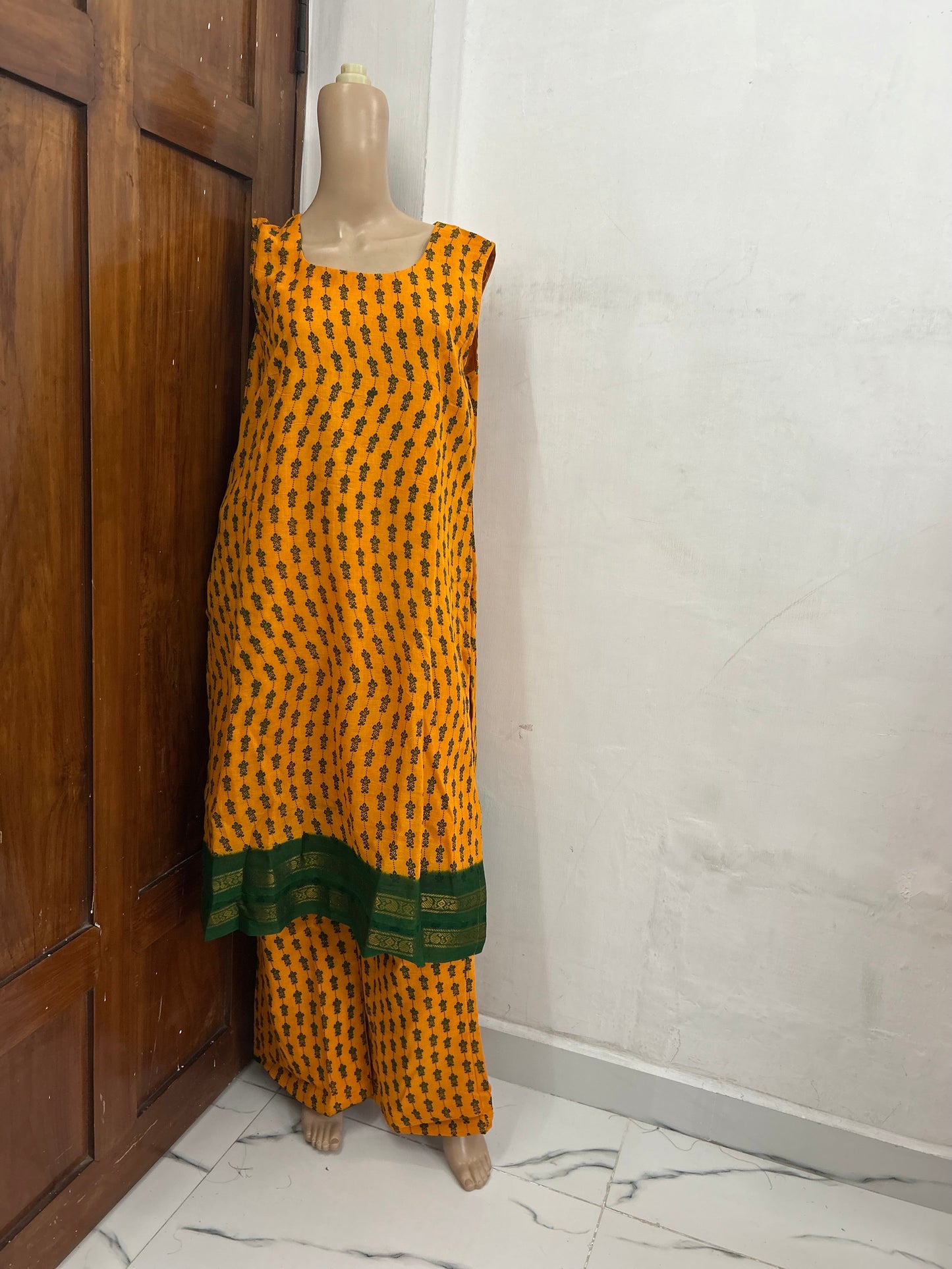 Madurai Sungudi Coords Set Sleeveless